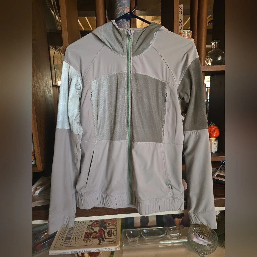 Lululemon Light Speed Jacket